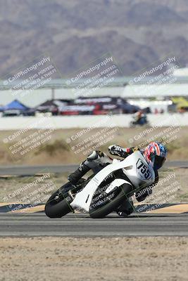 media/Oct-05-2025-CVMA (Sun) [[beeef4f201]]/Race 6-Formula Twins-Formula 40 UL/